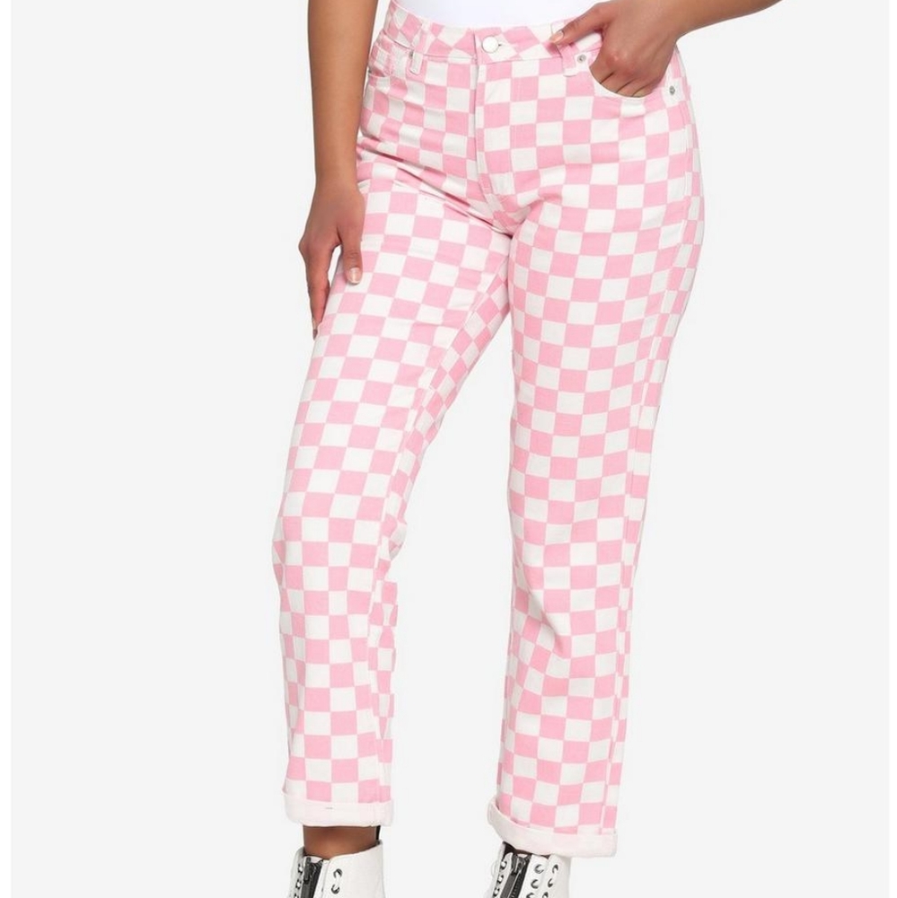 Hot Topic Pink and White Checkered Denim Pants